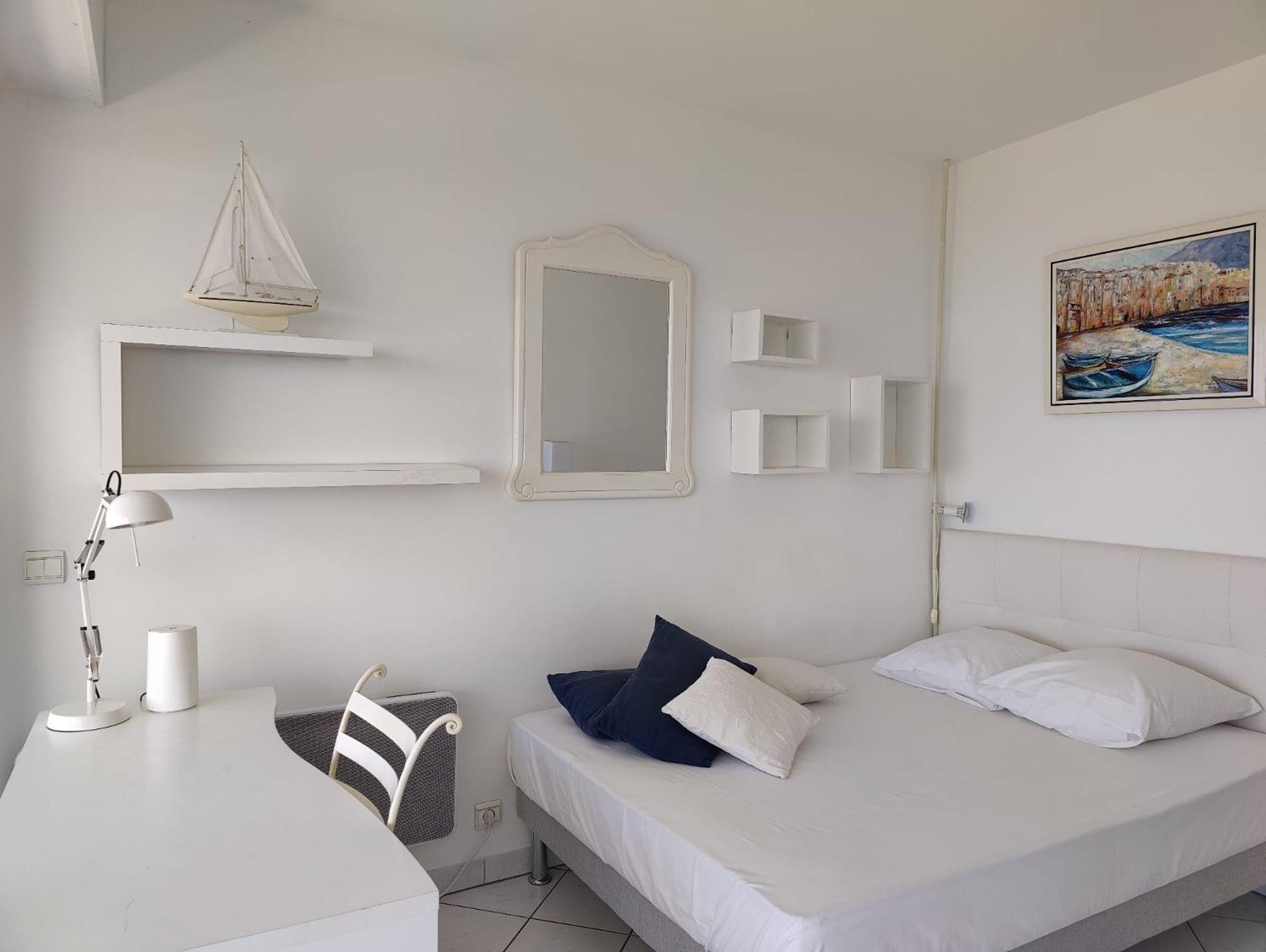 Cote Ocean Apartment Ла Рошел Екстериор снимка